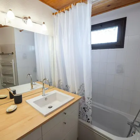 Apartment Joli T2 - Vue Sur - 5 Min Du Plan D'eau D'embrun