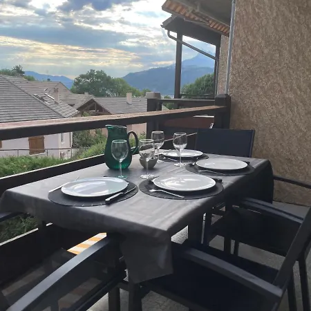 Apartment Joli T2 - Vue Sur - 5 Min Du Plan D'eau D'embrun